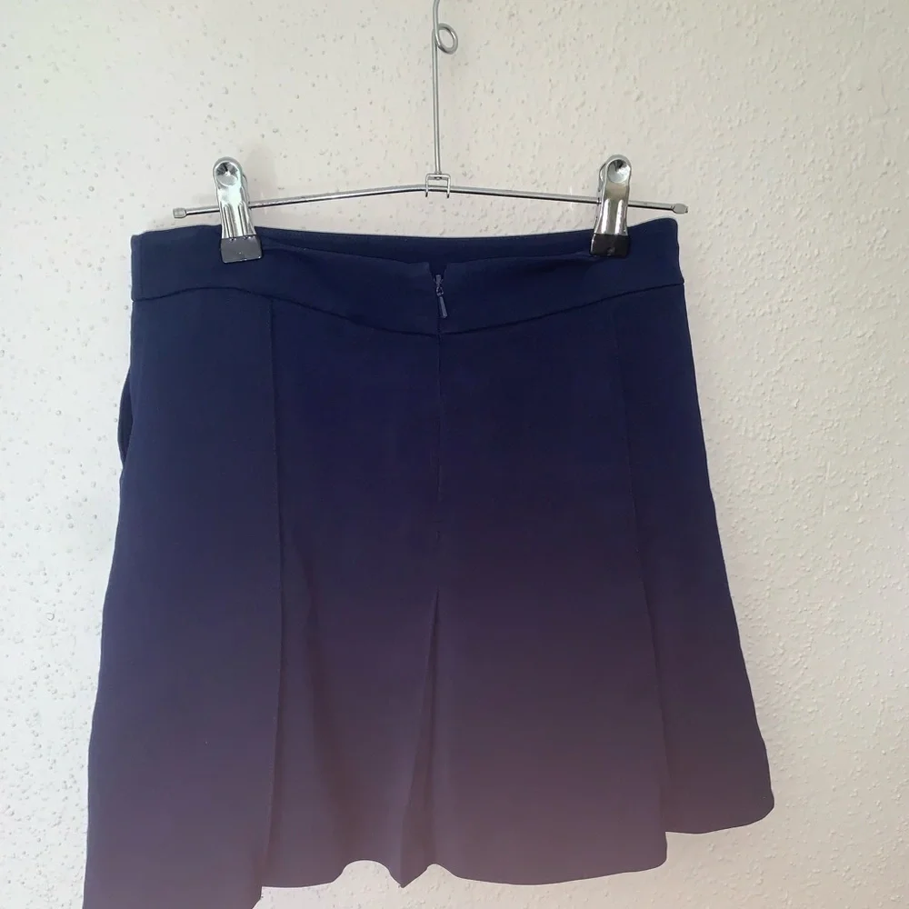 Vince Size 0 Pleated Mini Skirt Navy Blue